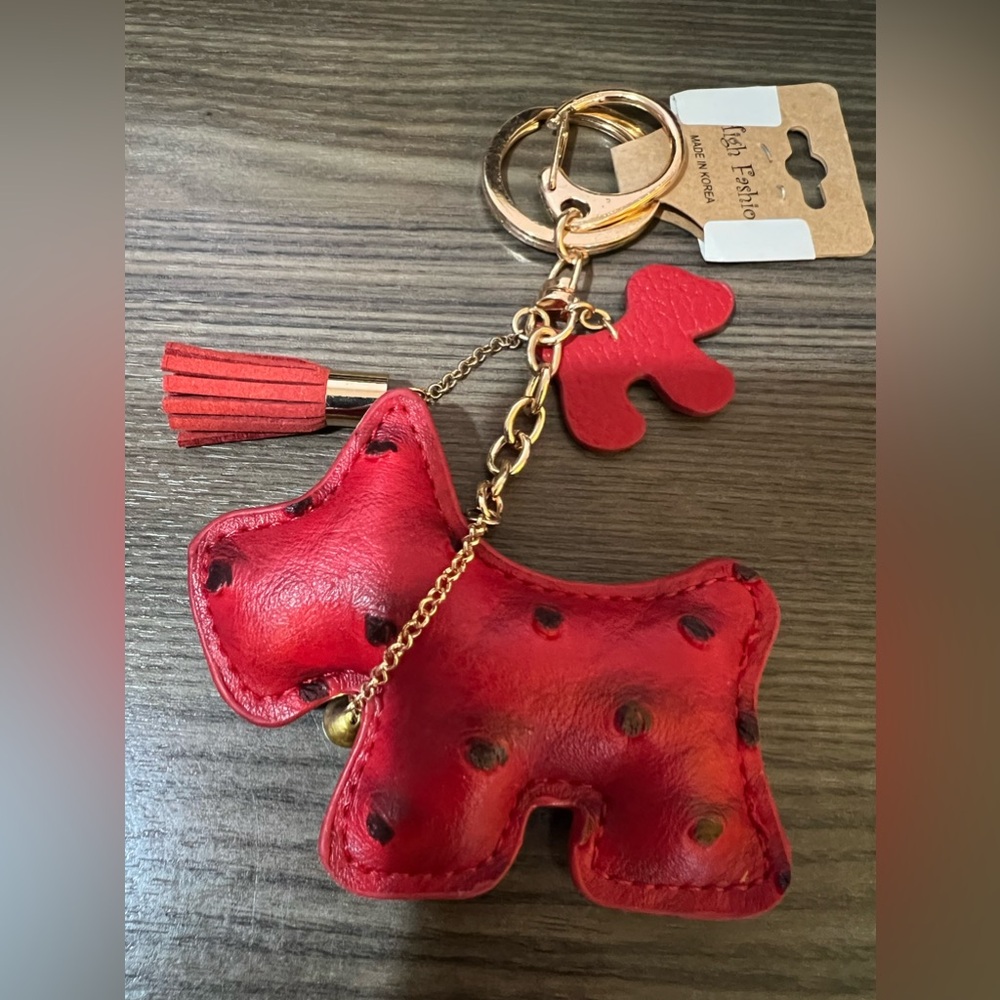 NWT Keychain Cute Puppy
